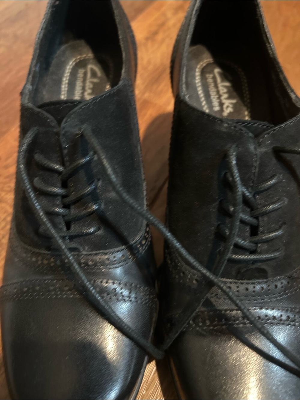 Clarks Black Lace Up Melrose Oxford Heel - Picture 5 of 12